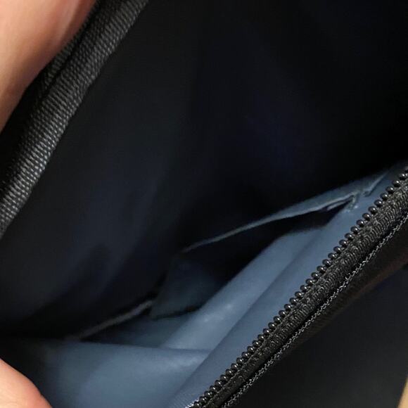 Black Canvas Unisex Crossbody Bag - Picture 11 of 11